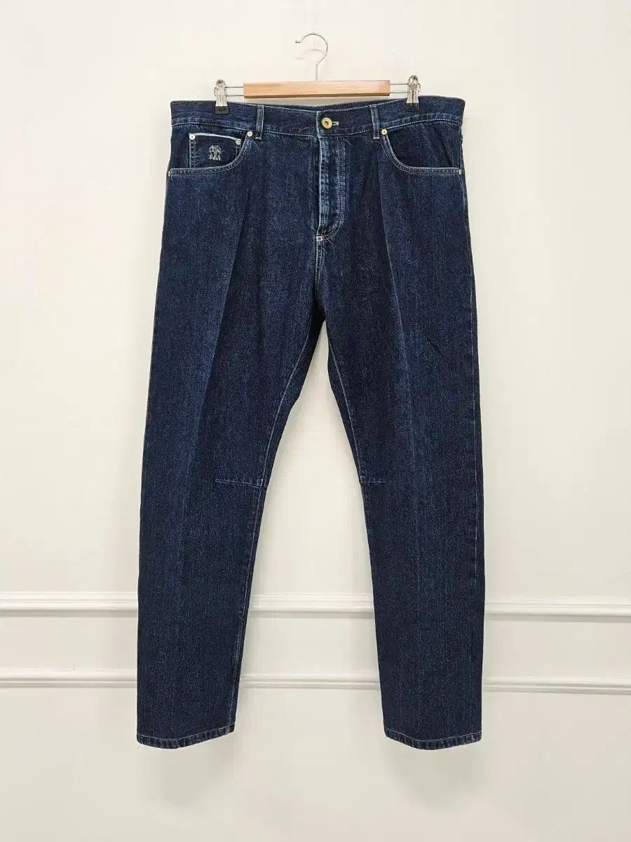 ブルネロクチネリ DARK INDIGO デニムパンツ