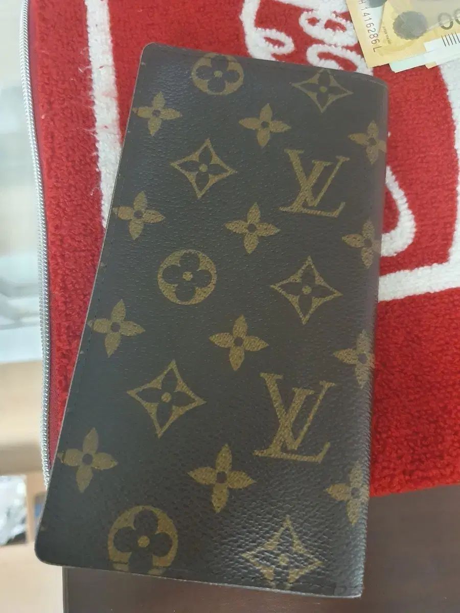 Louis Vuitton ルイヴィトン 財布 正規品 100 45,002円