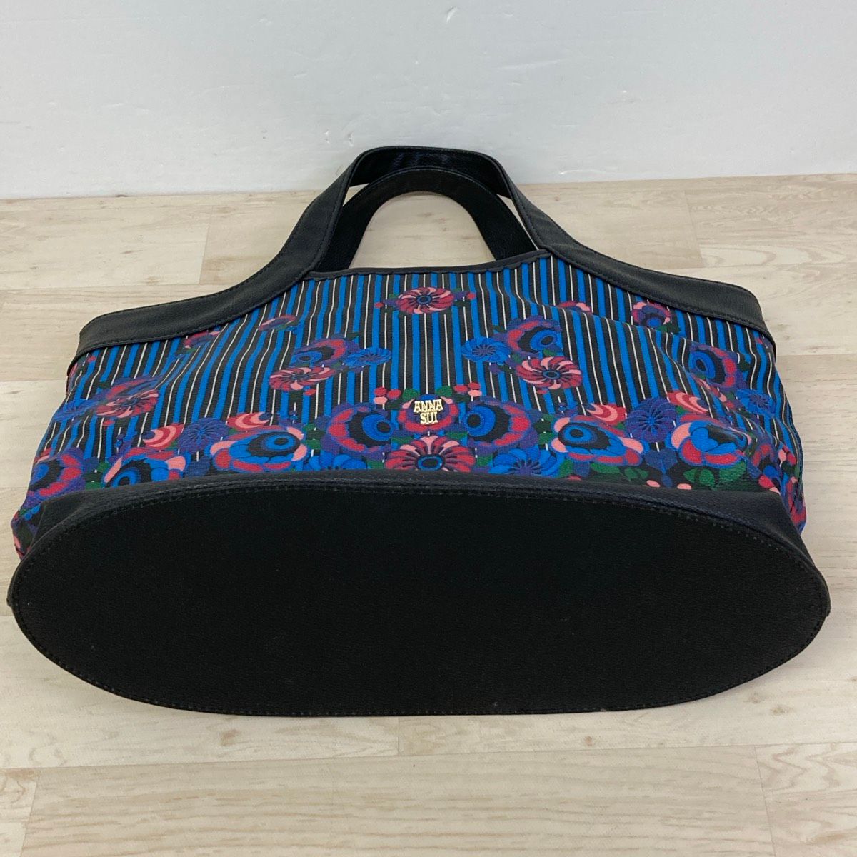 美品 ANNA SUI トートバッグ ブラック 花柄 美品 ANNA SUI アナスイ 