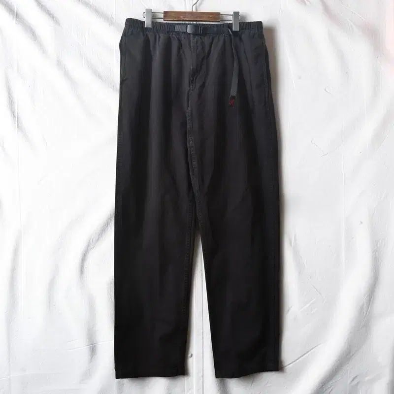 グマリーチ ベルト付き コットン パンツ M0842