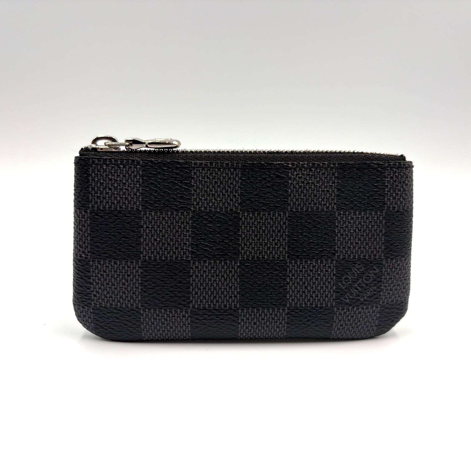 【新着】LOUIS VUITTON ポシェット クレ ダミエグラフィット ダミエグラフィット レザー、PVC ブラック キーケース シルバー N60155 29,250円