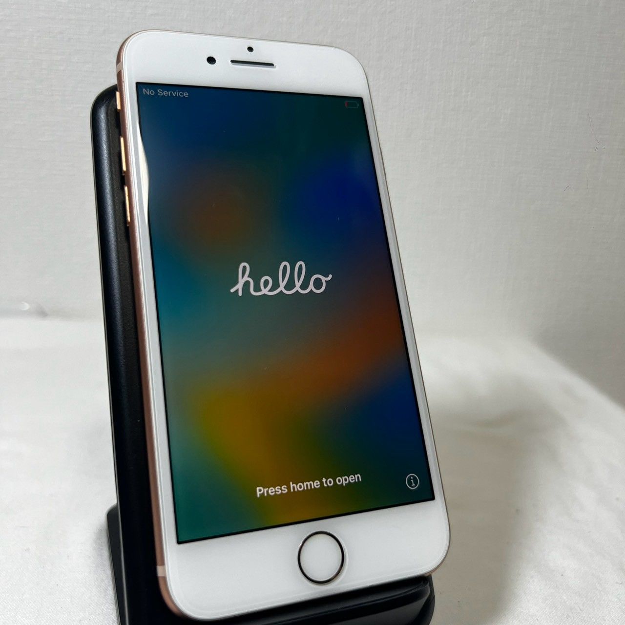 iPhone8 64GB シルバー バッテリー95% SIMロックあり - メルカリ