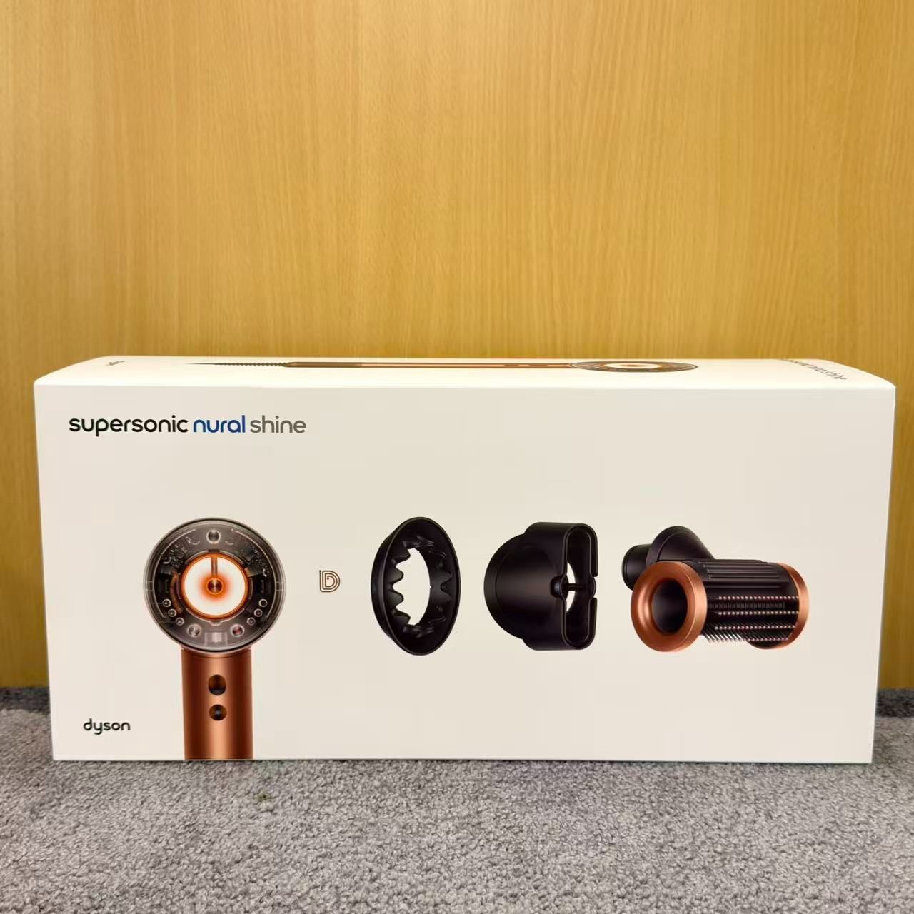 新品未開封 dyson（ダイソン） Dyson Supersonic Nural Shineヘア