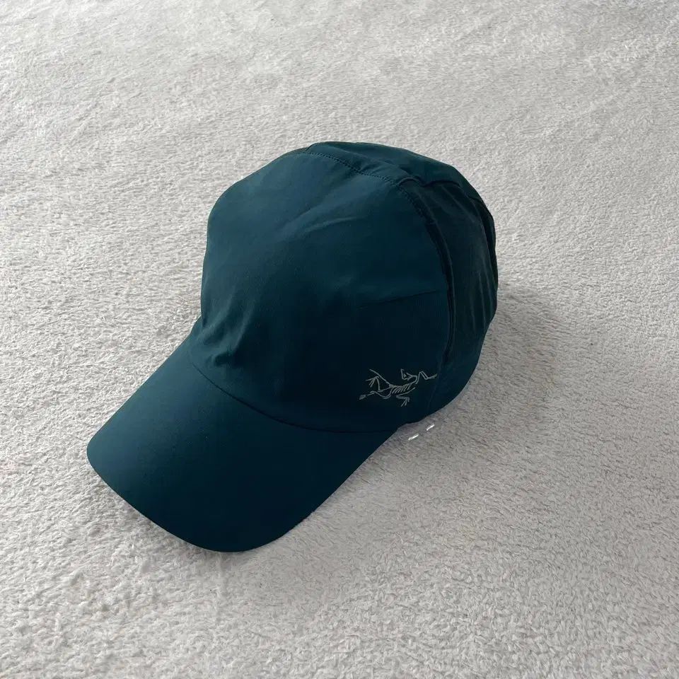 ARC'TERYX アークテリクス カルです ベースボールキャップ 帽子