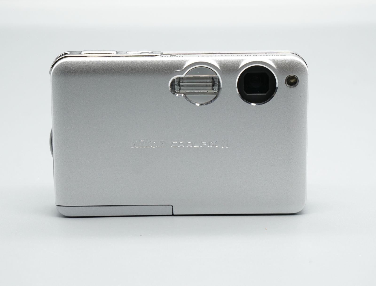 Nikon COOLPIX S1 シルバー コンパクトデジタルカメラ 完動品 - メルカリ
