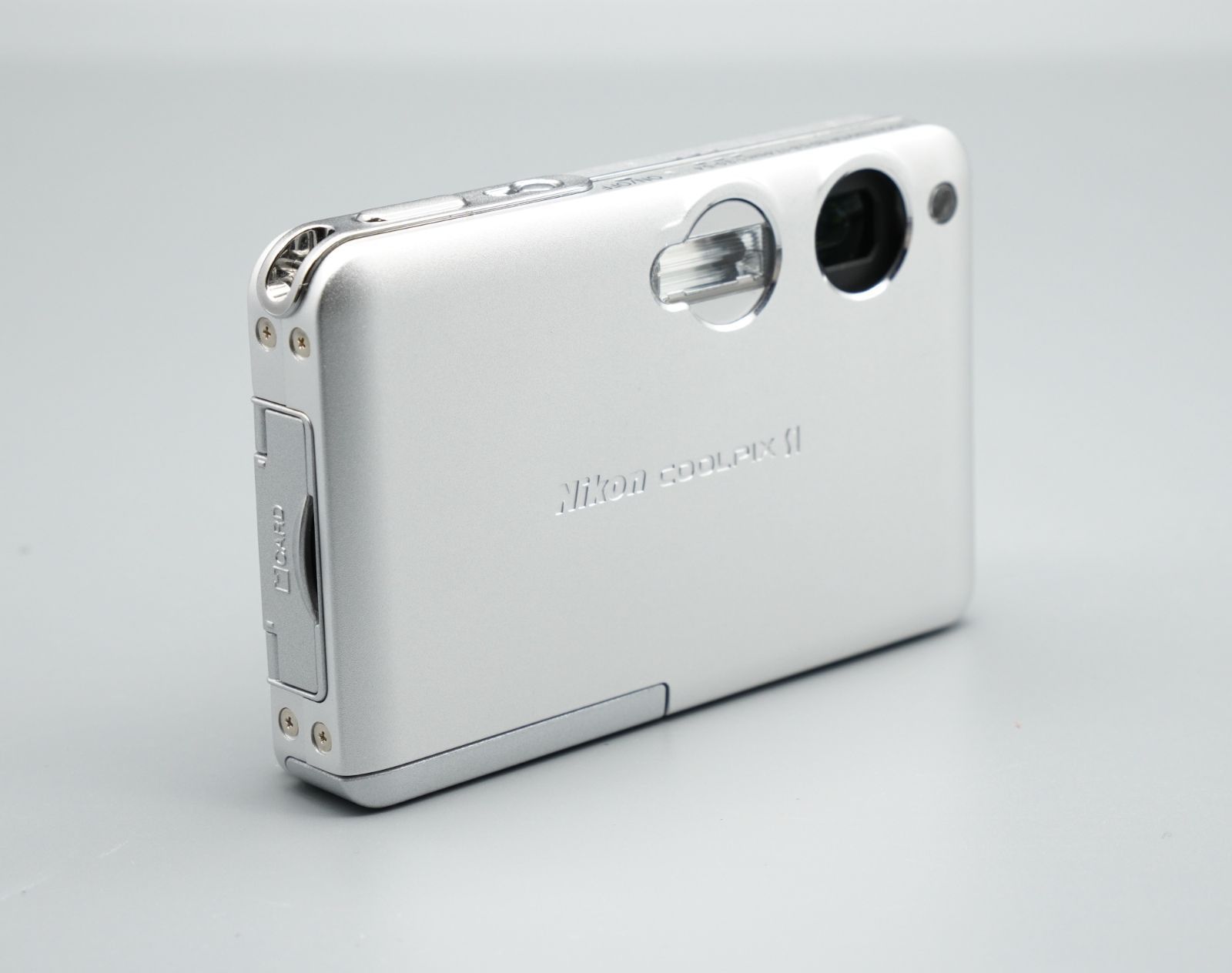 Nikon COOLPIX S1 シルバー コンパクトデジタルカメラ 完動品 - メルカリ