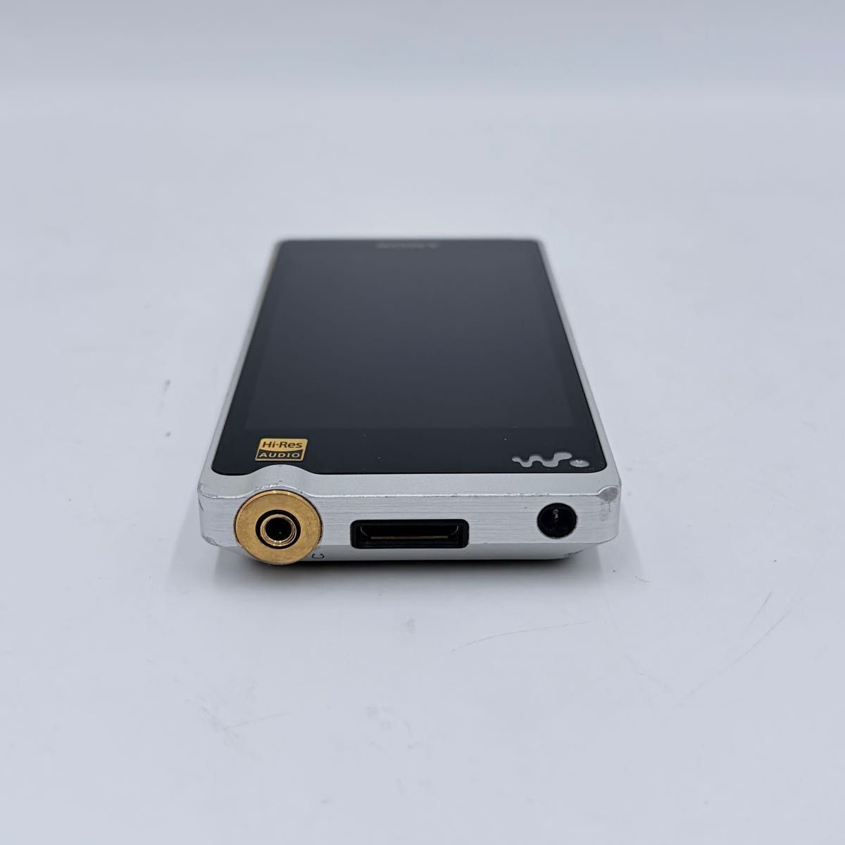 SONY ウォークマン シルバー 動作品】SONY WALKMAN NW-ZX1 シルバー 128GB ハイレゾ対応 ソニー