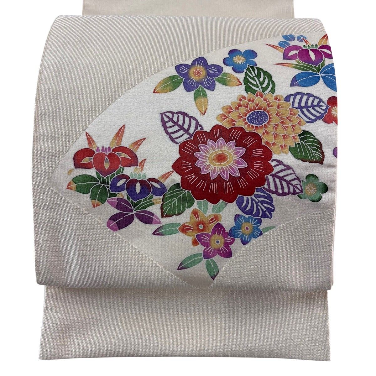 【美品】 袋帯 秀品 菊 菖蒲 クリーム お太鼓柄 正絹 【中古】