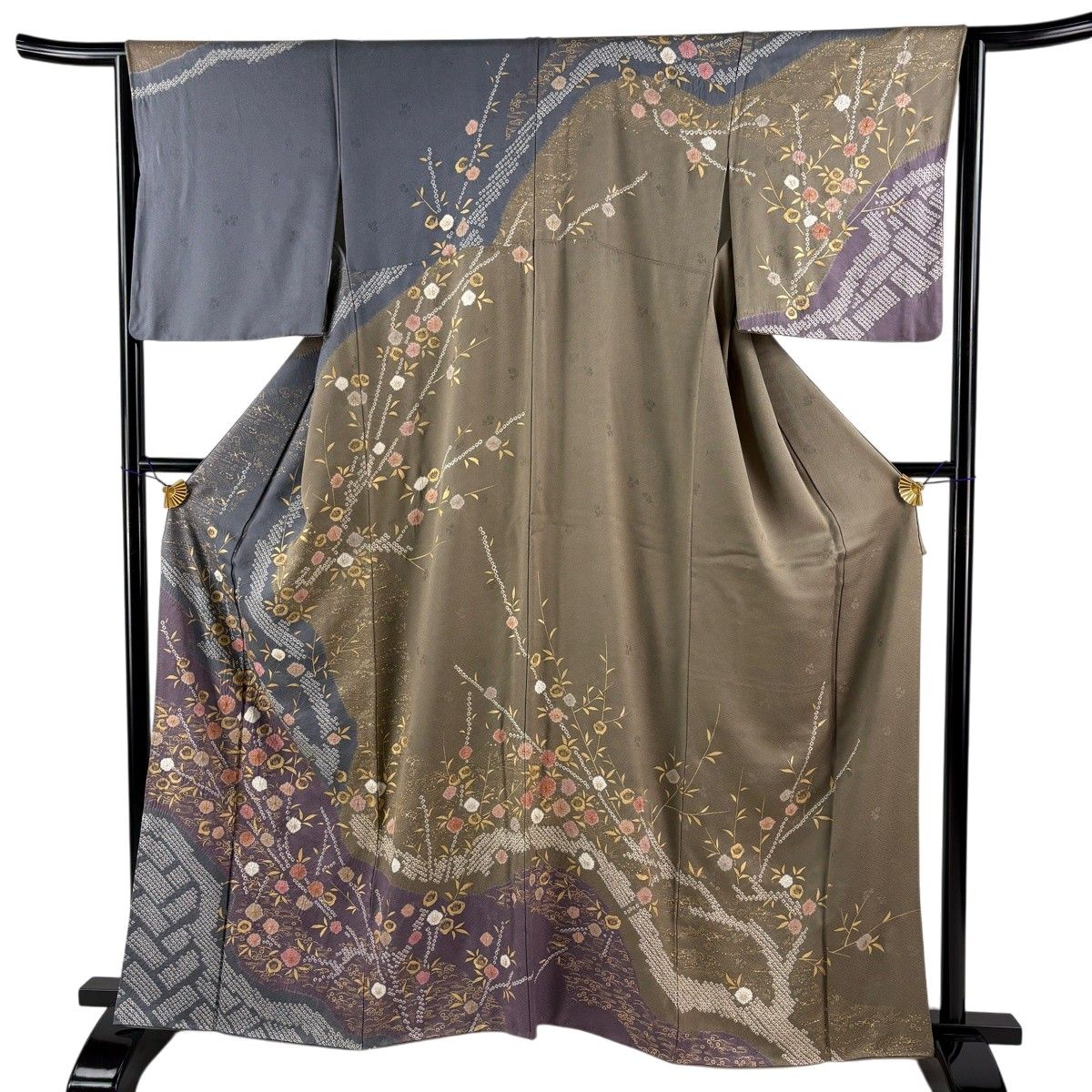 訪問着 身丈162.5cm 裄丈63.5cm S 袷 草花 金彩 絞り 青灰色 正絹 名品 【中古】 12,816円
