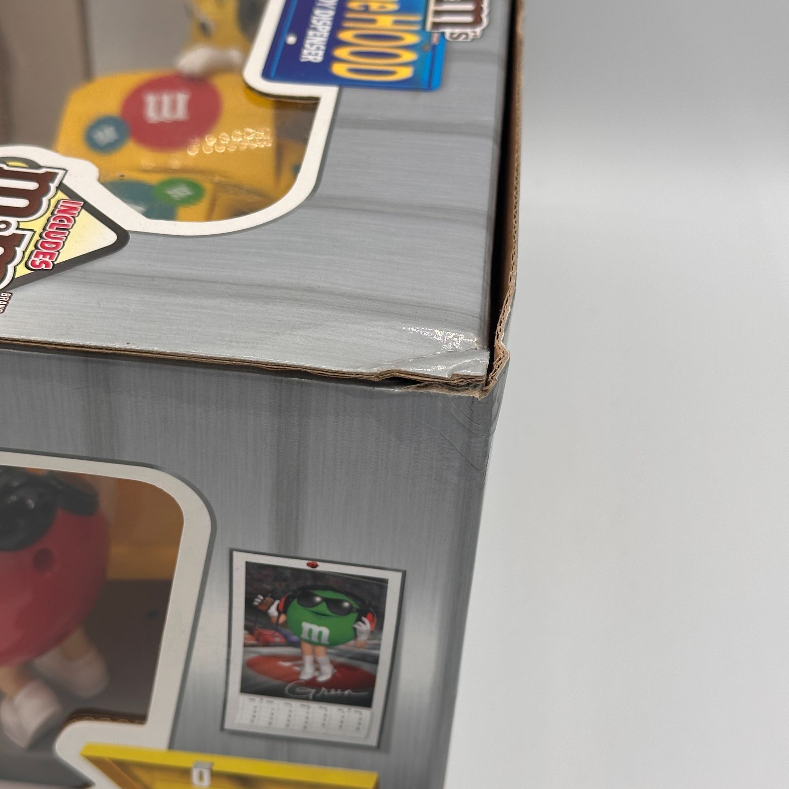 2006 M&M'S エムアンドエムズ ディスペンサー UNDER THE HOOD 外箱付