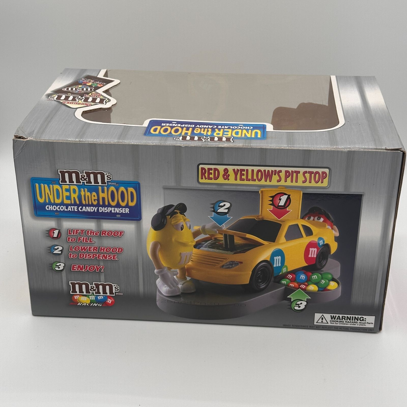 2006 M&M'S エムアンドエムズ ディスペンサー UNDER THE HOOD 外箱付