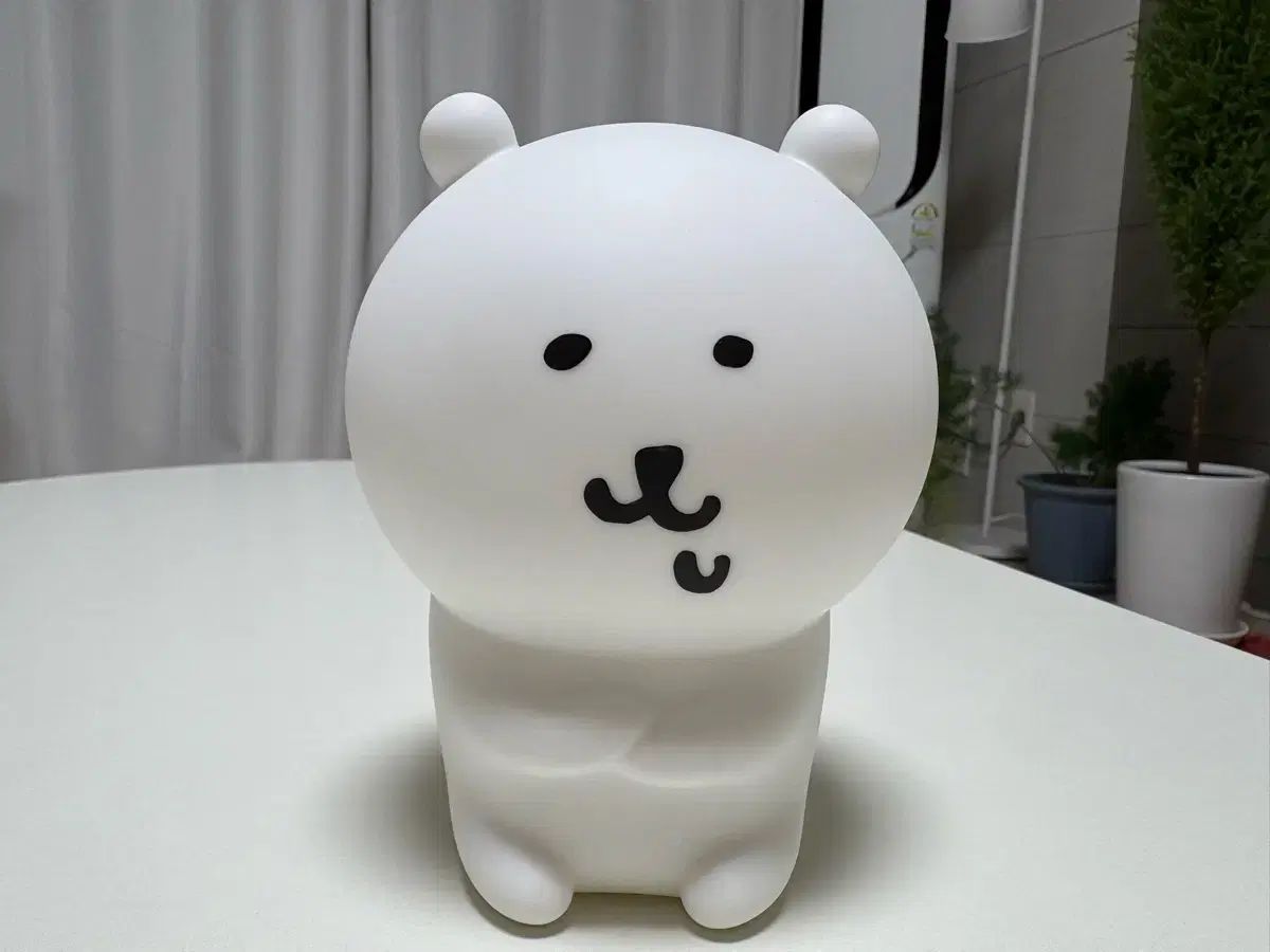 Alcancía Self Tsukkomi Bear Chikawa