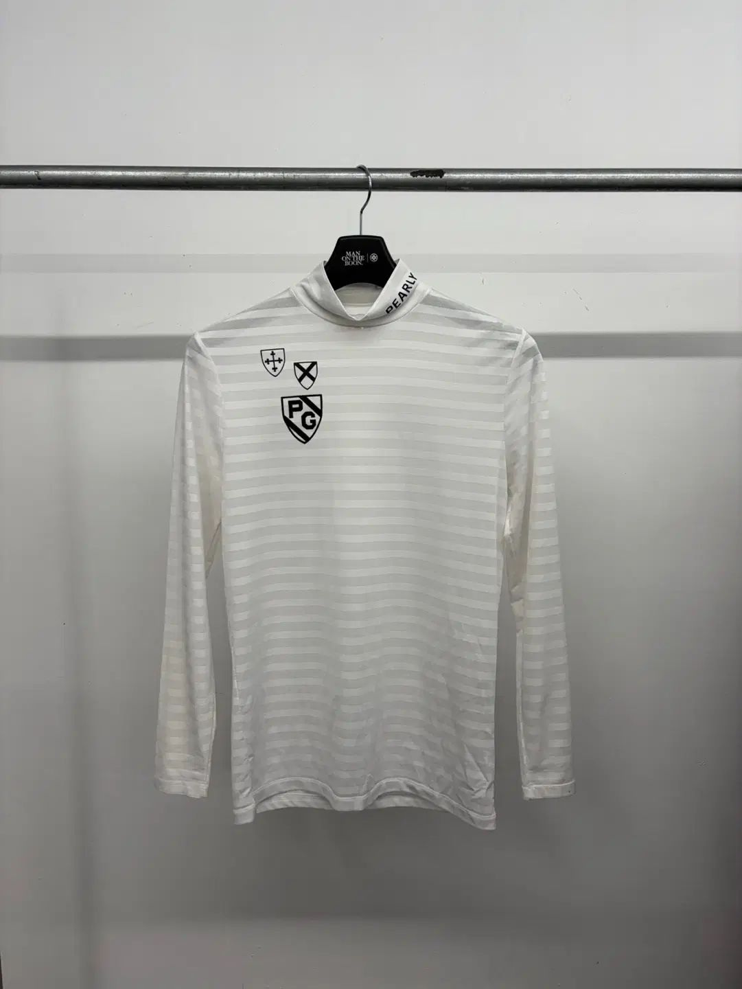 (95) メンズ PEARLY GATES パーリーゲイツ ゴルフ ベースレイヤー 接触冷感 メッシュ ハイネック ロングスリーブ Tシャツ