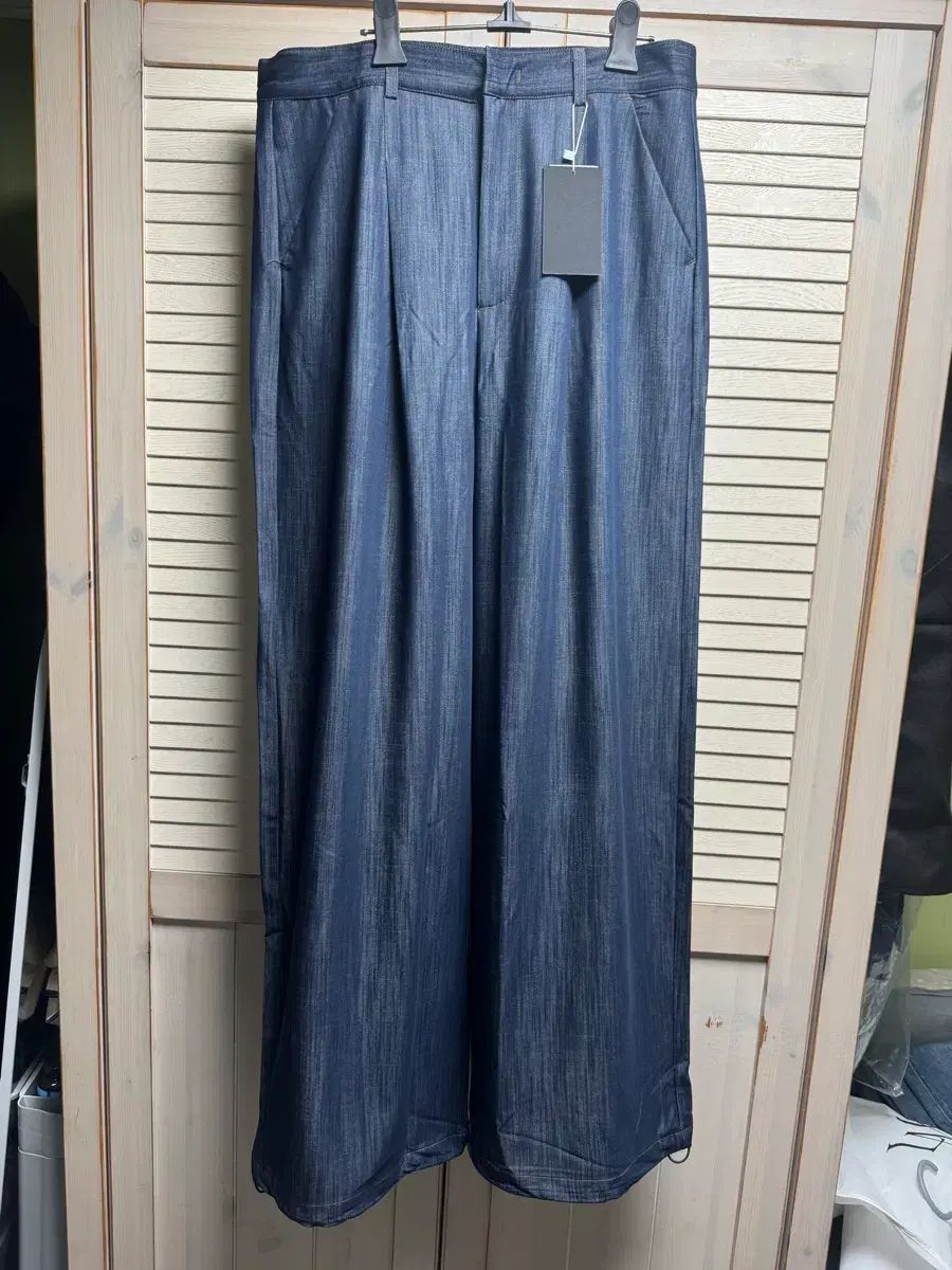 (XL) DNSR ベルト付き ドレープ スラックス Indigo