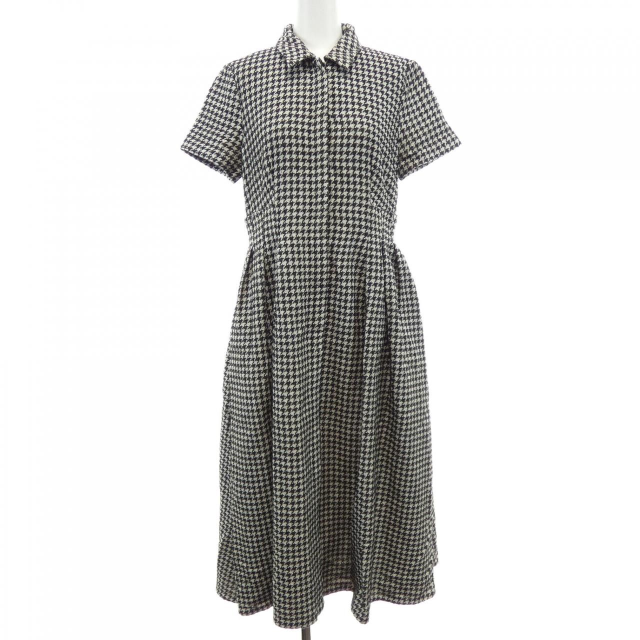 クリスチャンディオール CHRISTIAN DIOR 211R15A7801 ワンピース 150,300円