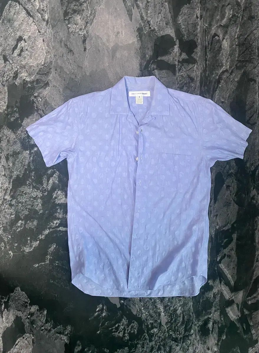 COMME des GARCONS コム・デ・ギャルソン シャツ ドット パータン 半袖 20,000円