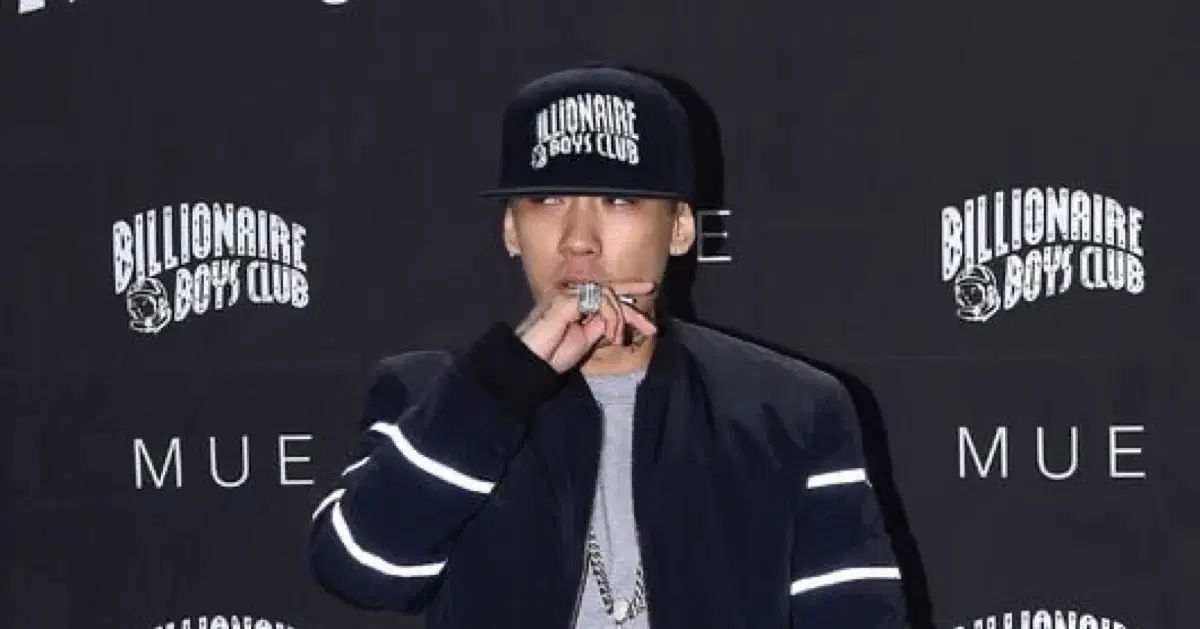 イッリカッフェ x Billionaire Boys Club スナップバック