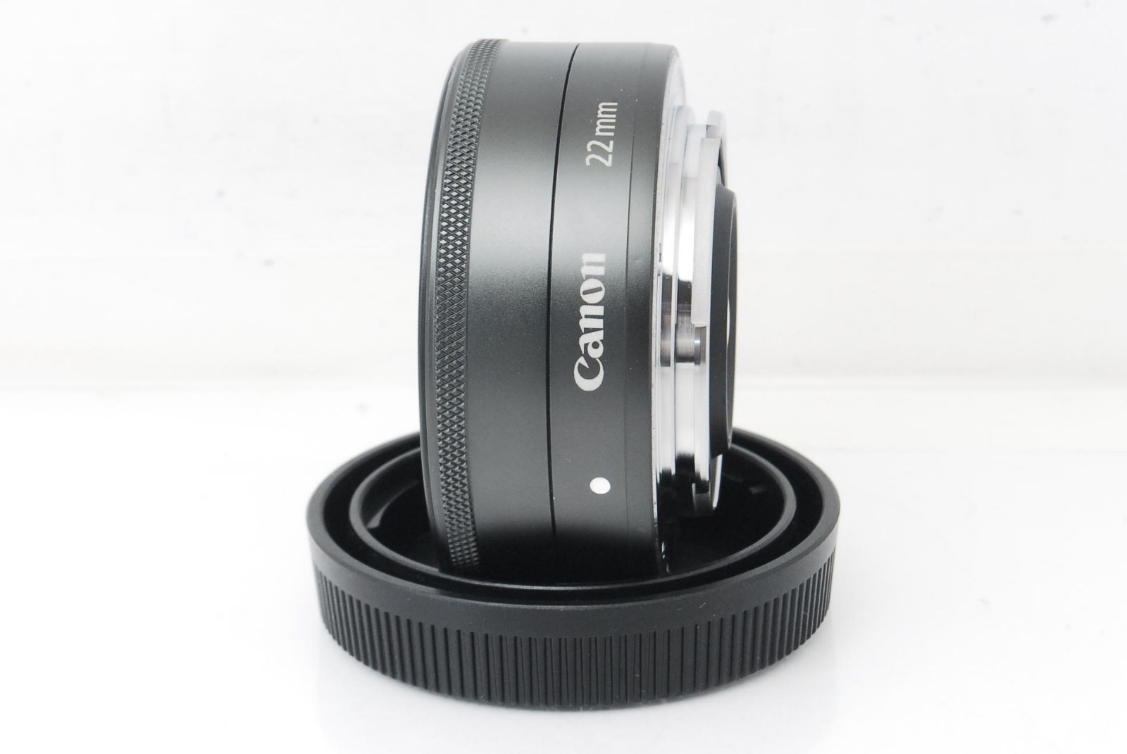 キャノン Canon キヤノン 単焦点レンズ パンケーキ　 EF-M 22mm ☆極薄パンケーキ単焦点！ボケ味もしっかり☆キヤノン EF-M 22mm F2