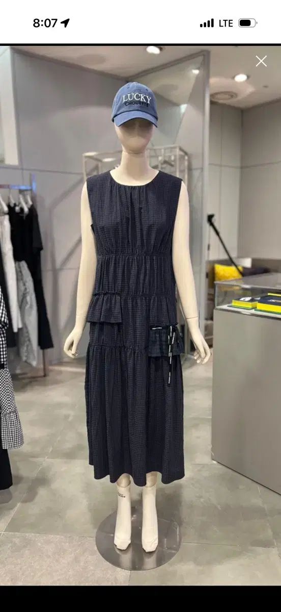 LUCKY CHOUETTE ラッキーシュエトゥ ONE PIECE ワンピース 出品 28,402円