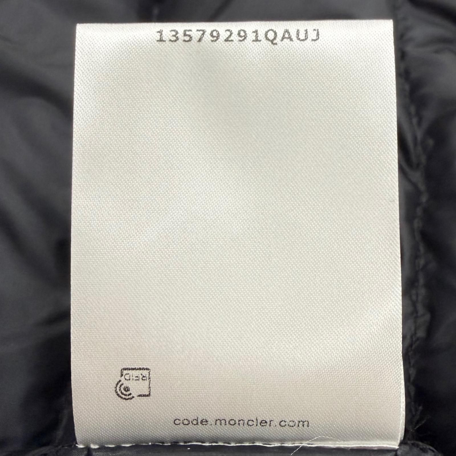 美品▽MONCLER モンクレール 2024年製 SELVES ロゴワッペン付き ダブル