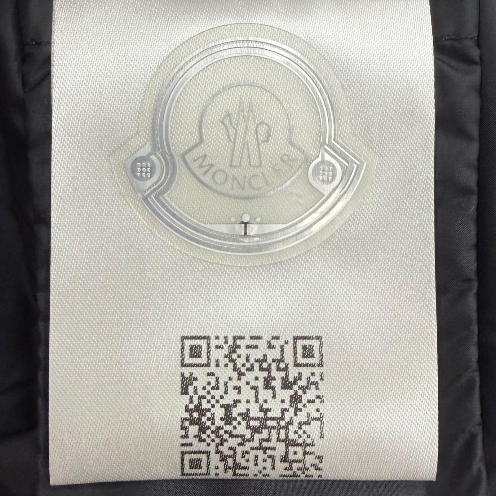 美品▽MONCLER モンクレール 2024年製 SELVES ロゴワッペン付き ダブル