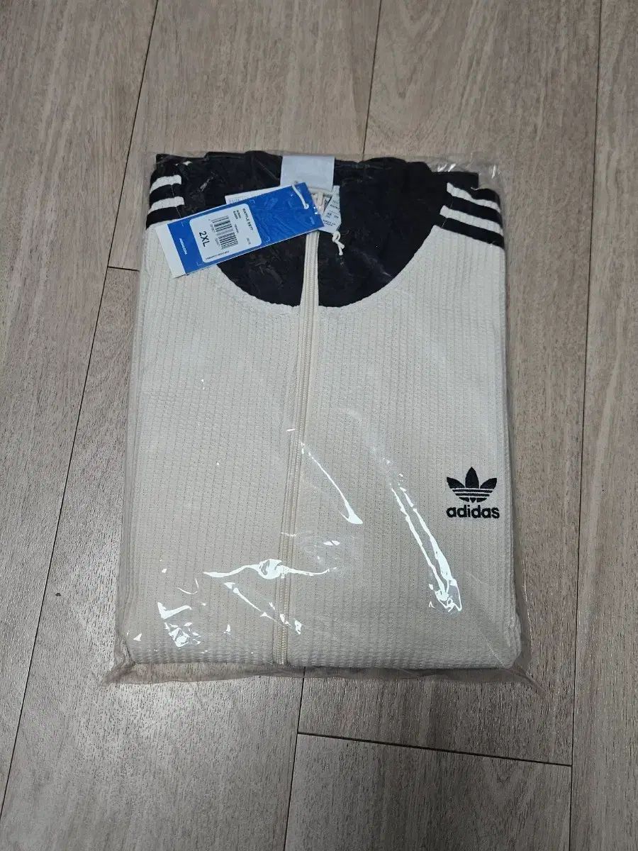 アディダス ワッフル BECKENBAUER 白 3XL 新品 商品 出品