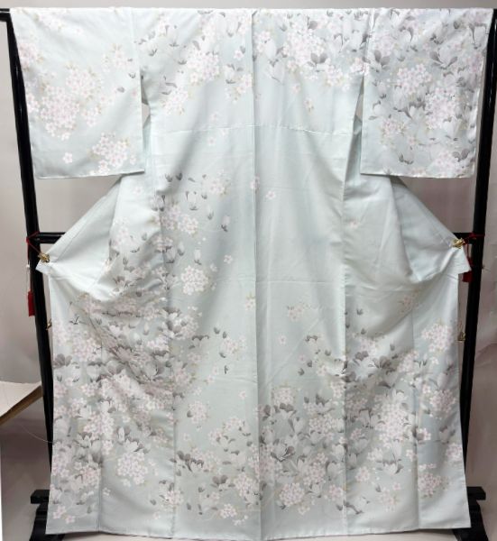 訪問着 着物 単品 合繊 仕立て上がり 絵羽柄 ペールミント色 淡色 桜 桜尽くし 和装 NO43891