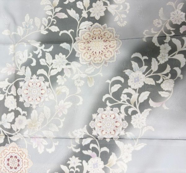 訪問着 着物 単品 合繊 仕立て上がり 絵羽柄 ライトグレー色 辻が花風 華文 和装 NO43890