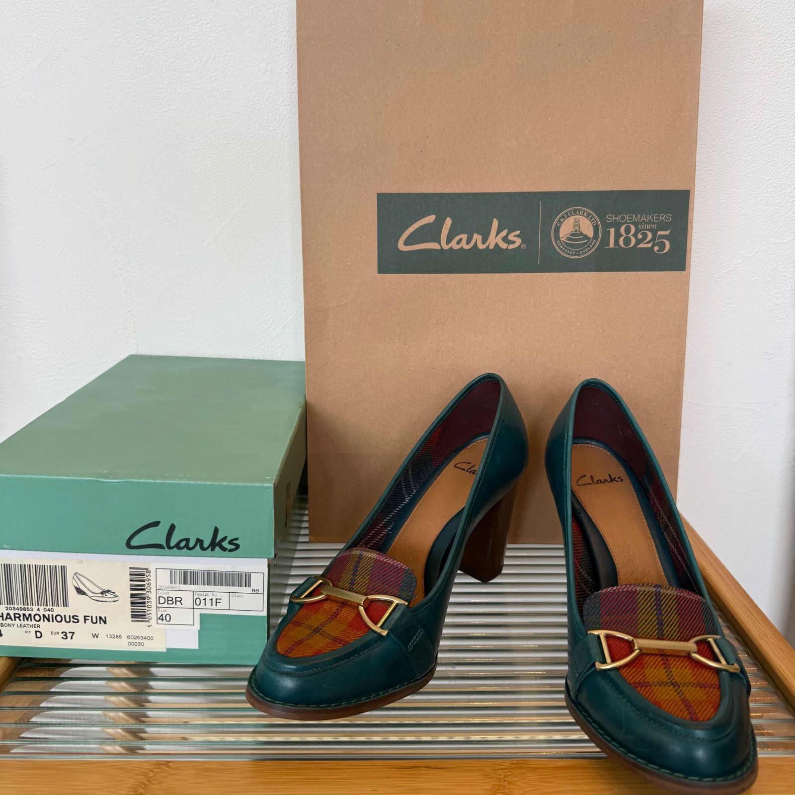 【極美品】Clarks クラークス ビットローファー ヒールパンプス チェック 深緑