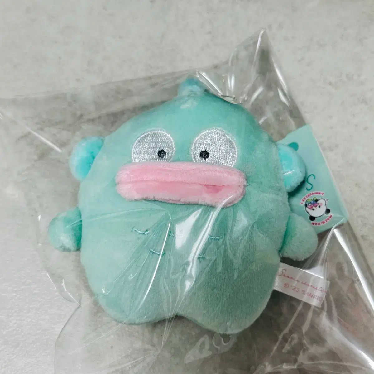 Llavero de peluche Sanrio Hangyodon Mochi Producto japonés