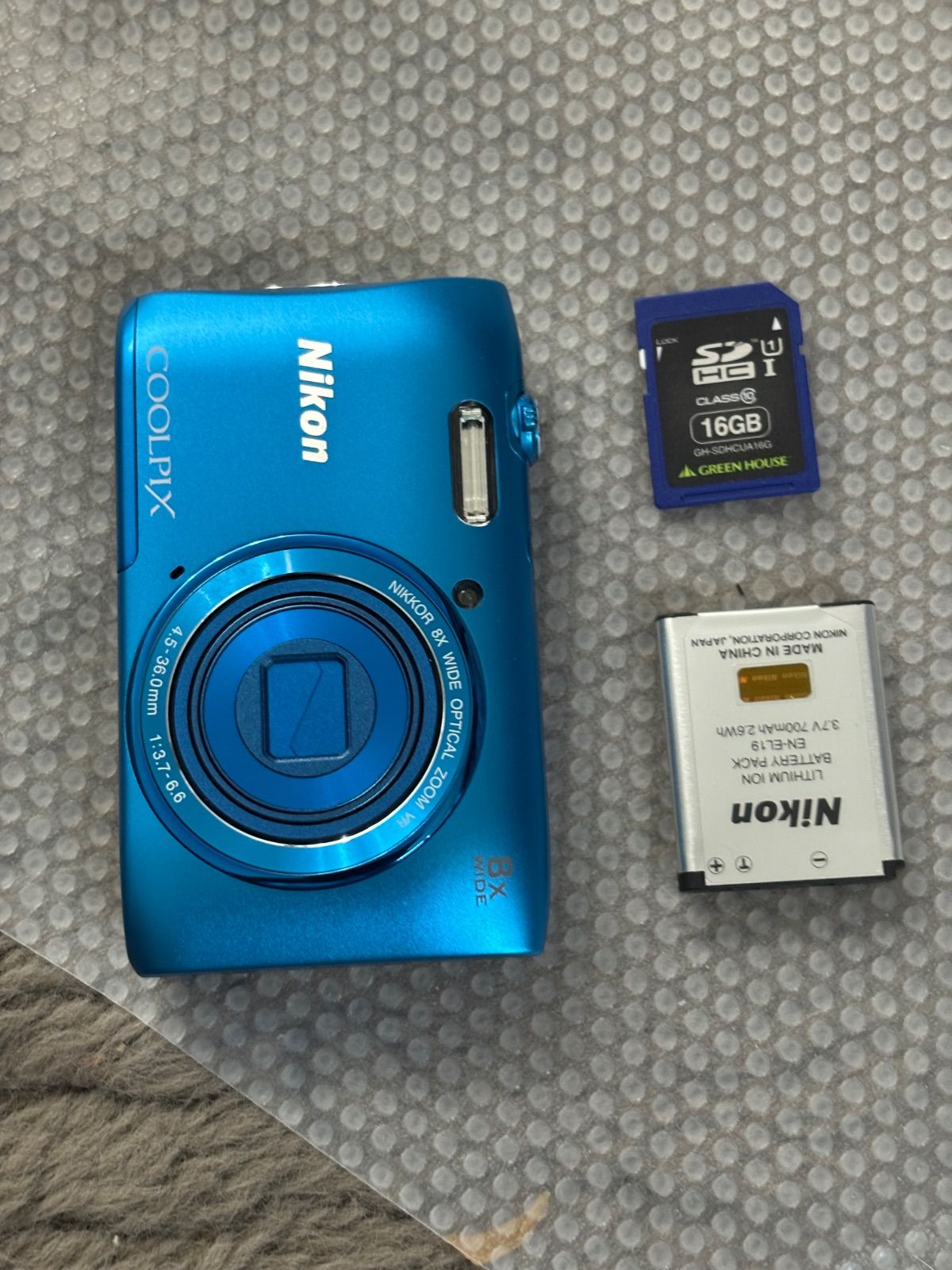 Nikon COOLPIX S3600 　　26041342 14,100円