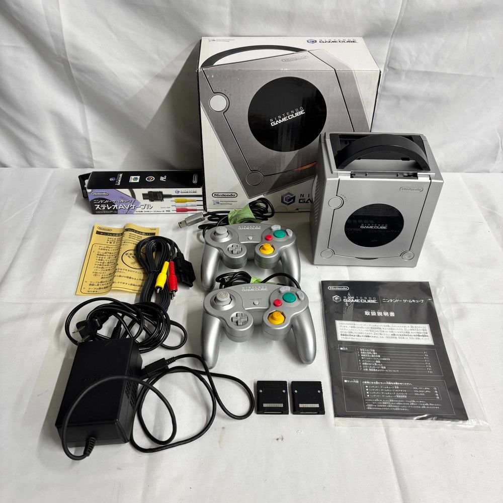 1223◆ゲーム機 GAMECUBE DOL-101 シルバー コントローラー付き 任天堂 動作確認済み 7,952円