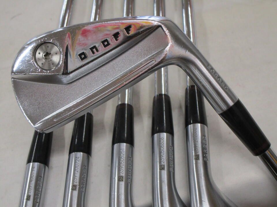 夏季限定　PRO 4本セット グローブライド ONOFF FORGED KURO 2024 NSプロ MODUS 3 TOUR 105 S