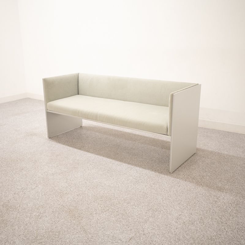 【Aランク】Cassina ixc. / カッシーナ・イクスシー / AIR FRAME / エアーフレーム 3003 /ストレートソファ / 二人掛け / ファブリック/ レッド / デヴィッド・チッパーフィールド / 定価42万円
