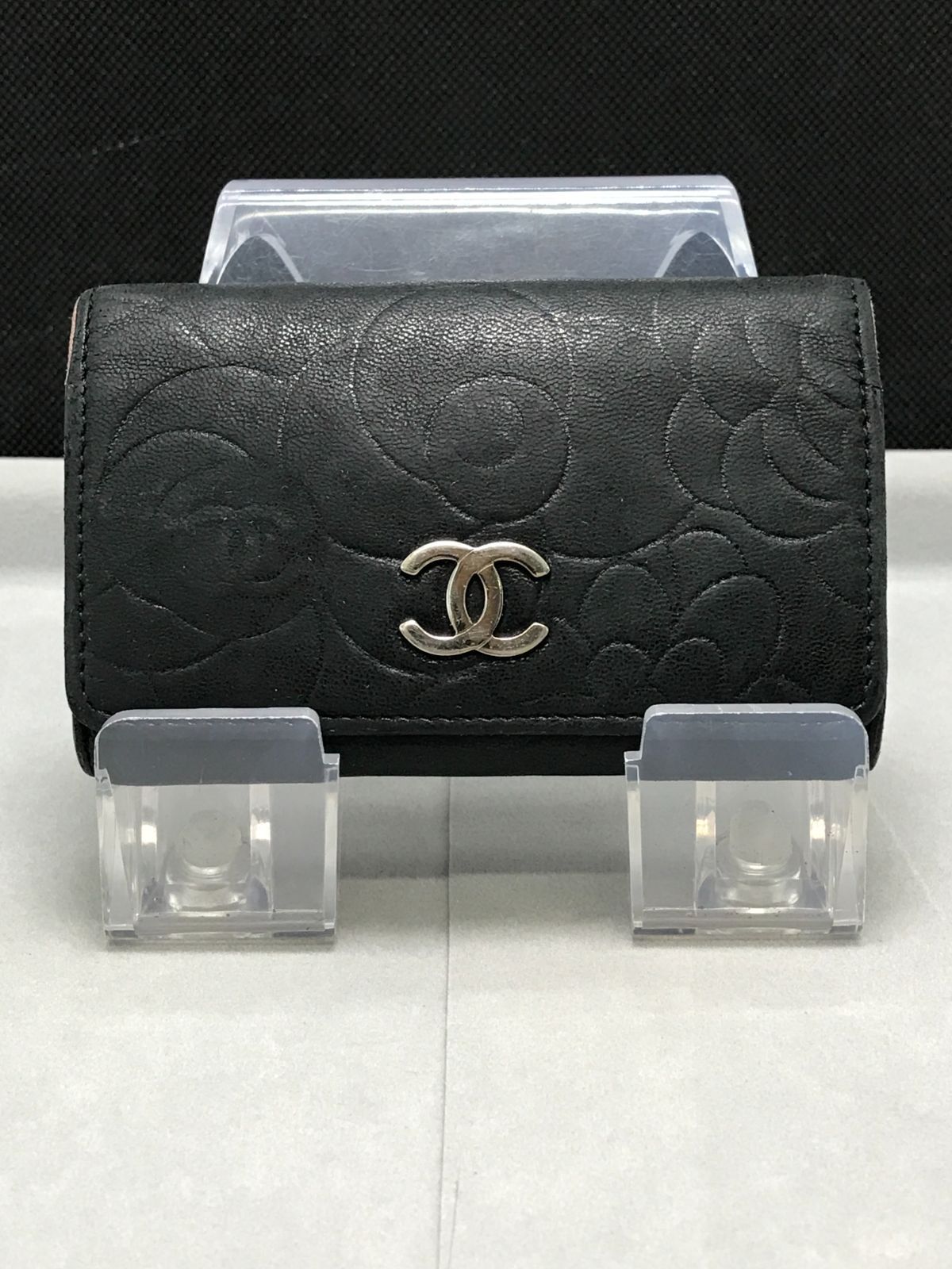 CHANEL　シャネル　６連キーケース　ココマーク　カメリア　レザー　ブラック　2663