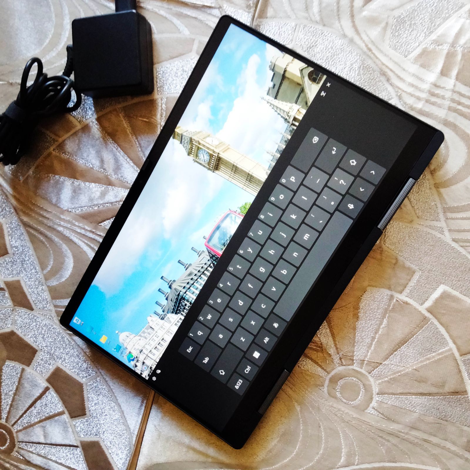 タブレット◎PC 16G 256G/SSD NVMe 11世代 i5 1135G7 バックライトキーボード V83HS 東芝 JJB05 26,718円