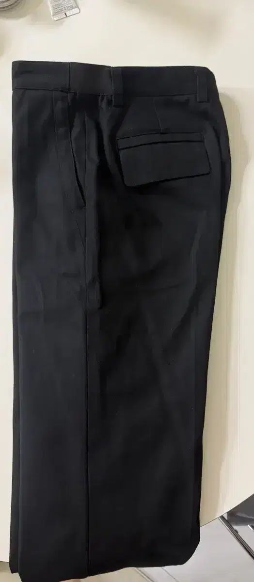 SYSTEM homme ブラックパンツ