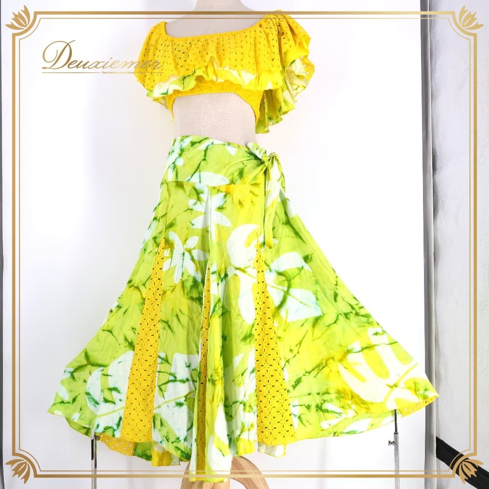 フラダンス 衣装 AREMITI アレミティ ツーピース セットアップ 上下セット グリーン系 イエロー系 レース ティアレ柄 かわいい 華やか 鮮やか 明るい 黄緑 黄 白 ハワイアン アロハ ハワイアンプリント フラ ダンス レッスン 練習 ホワイト系 5,663円