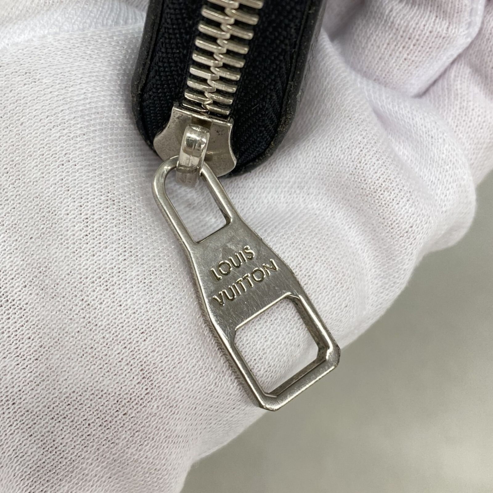ルイ・ヴィトン(Louis Vuitton) ルイ・ヴィトン 長財布 タイガ ジッピーウォレットヴェルティカル M30503 アルドワーズメンズ ルイ・ヴィトン(Louis Vuitton) ルイ・ヴィトン 長財布 タイガ ジッピーウォレットヴェルティカル M30503 アルドワーズメンズ