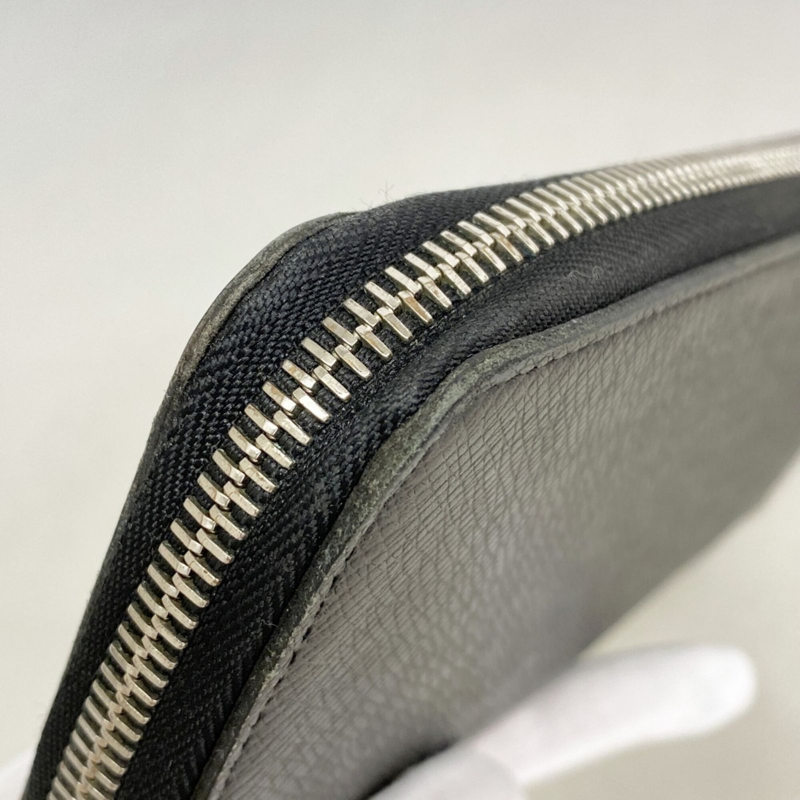 ルイ・ヴィトン(Louis Vuitton) ルイ・ヴィトン 長財布 タイガ ジッピーウォレットヴェルティカル M30503 アルドワーズメンズ ルイ・ヴィトン(Louis Vuitton) ルイ・ヴィトン 長財布 タイガ ジッピーウォレットヴェルティカル M30503 アルドワーズメンズ