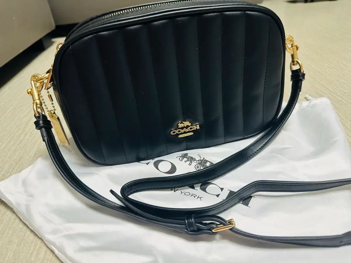 コーチバッグ 7,415円