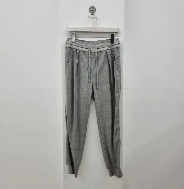 LORENA ANTONIAZZI ロレナアントニアッツィ
