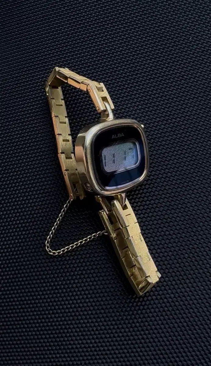 80年代 ヴィンテージ SEIKO セイコー デジタル時計 vintage SEIKO ALBA 9,137円
