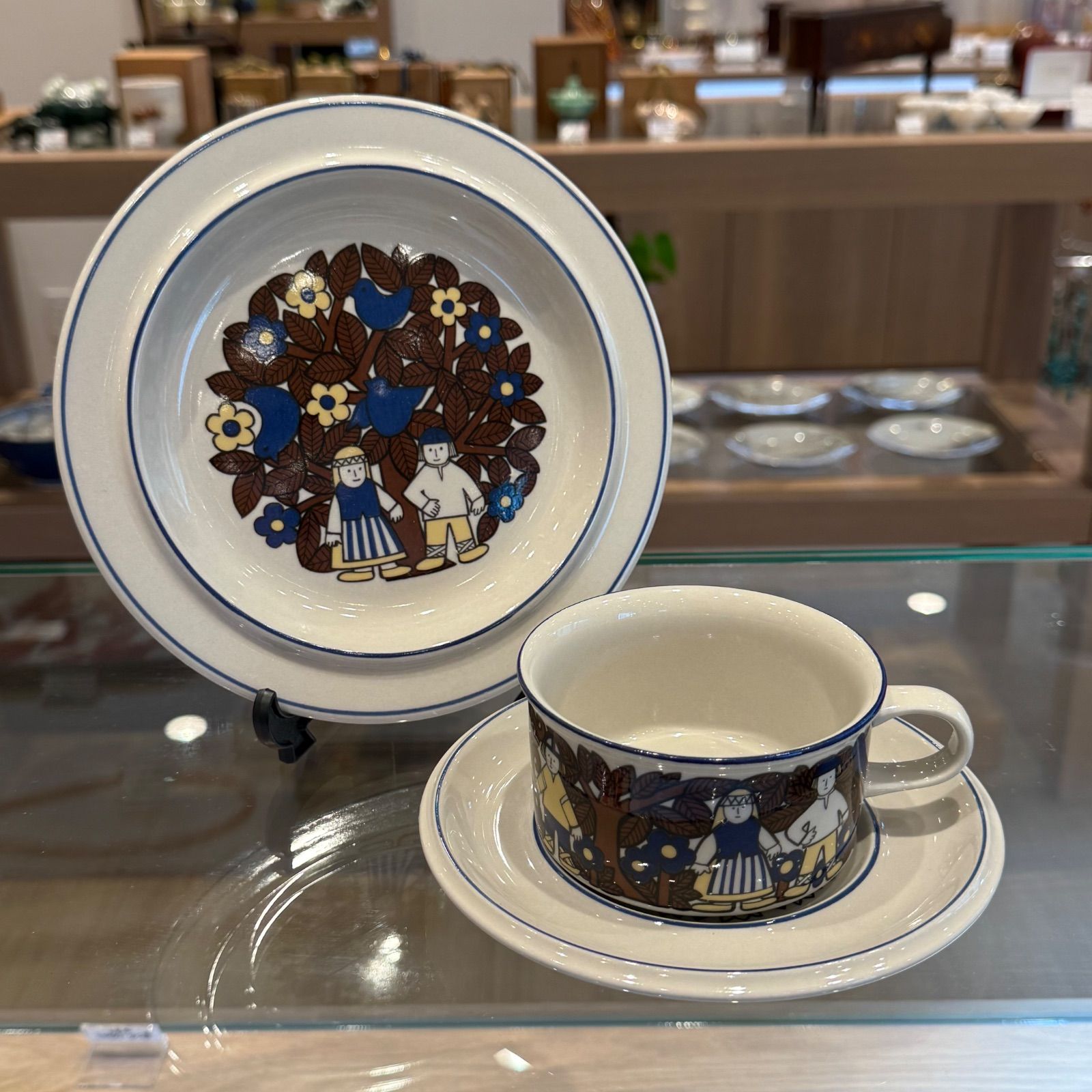 ☆新品未使用☆ 北欧食器 アラビア カレワラ トリオセット 美品 共箱
