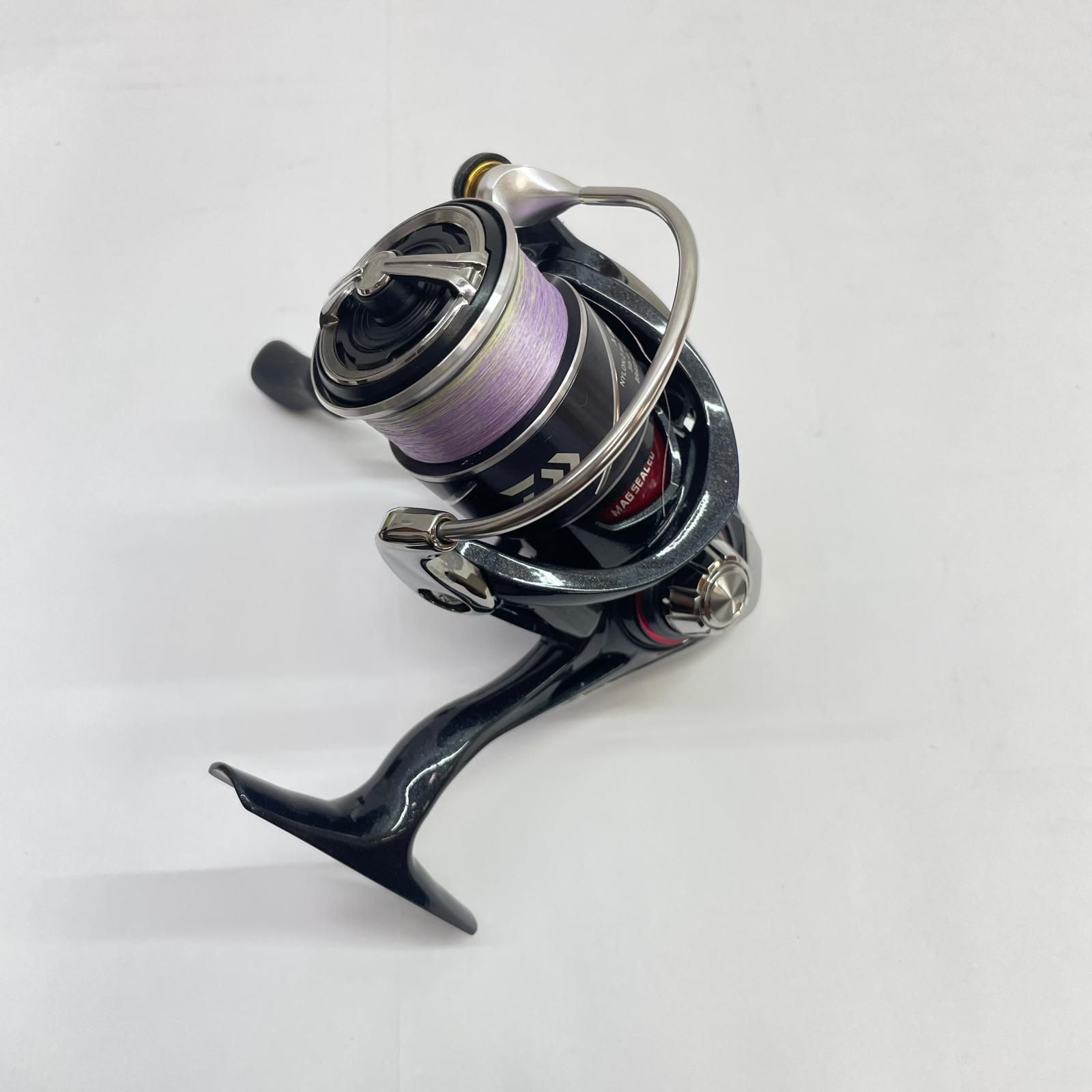 瀬戸大橋店】 中古 Daiwa | ダイワ リール 24月下美人XLT1000S-P