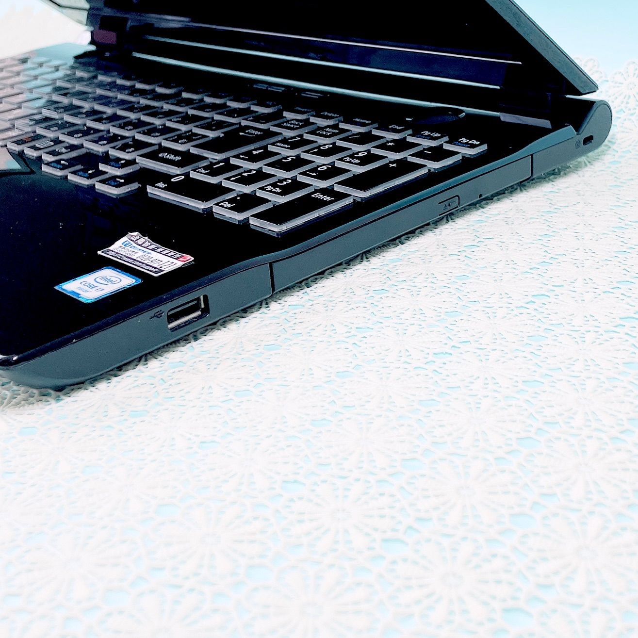 NEC Lavie Corei7 16GB SSD256GB Windows11 中古 - メルカリ