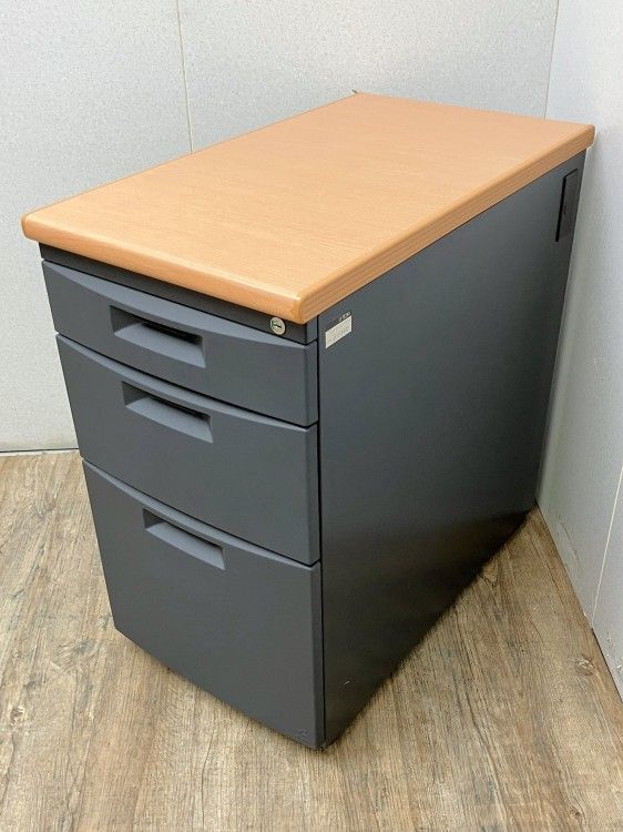 イトーキ 脇机 CZ 3段 幅400 奥行700 高さ700mm サイドキャビネット デスクワゴン 引き出し カギ2本 木目天板 3段式 鍵付き 中古品 10,792円