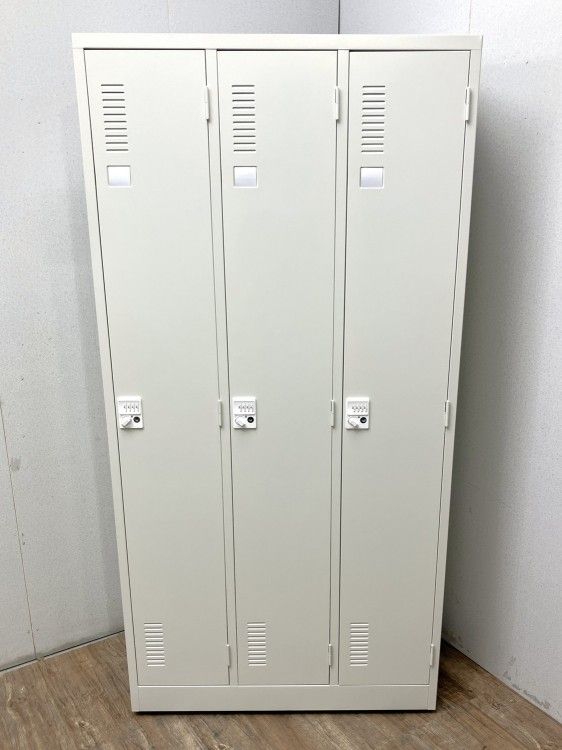 ダイヤル３人用ロッカー スチールロッカー 更衣室 オフィス 網棚2枚 ハンガー掛け タオル掛け ホワイト 幅900 奥行515 高さ1790mm 中古品