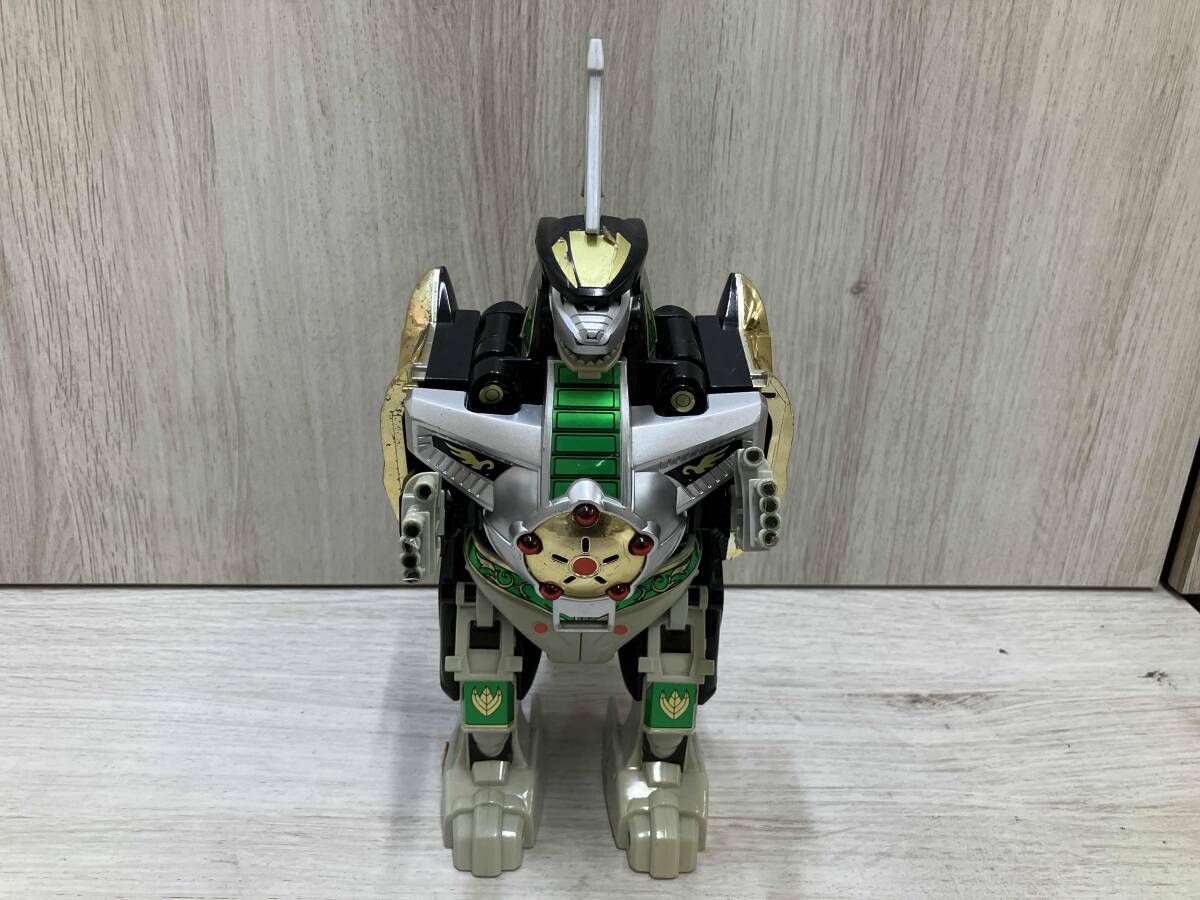Basura Condición actual Dinosaurio Sentai Zyuranger DX Dragón César