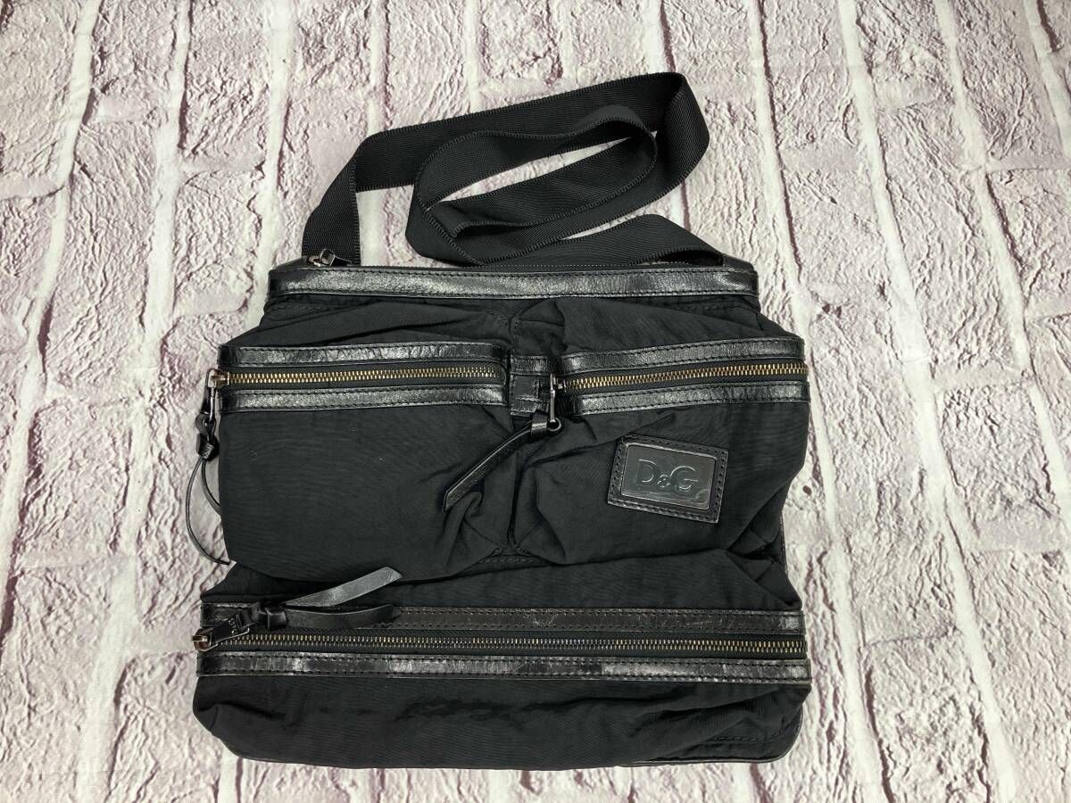 D&G ドルチェアンドガッバーナ/ショルダーバッグ／BLK ジップマルチ 